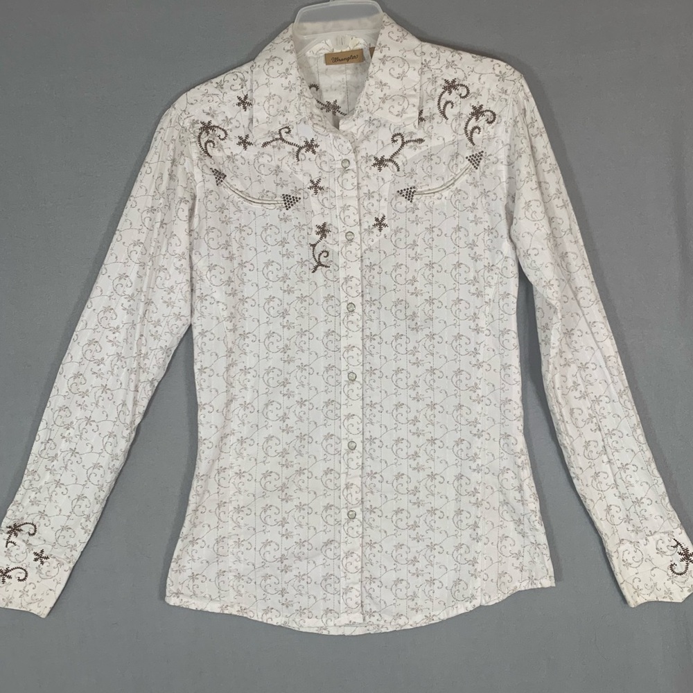 Wrangler White Button-Up Shirt with Brown Embroidery